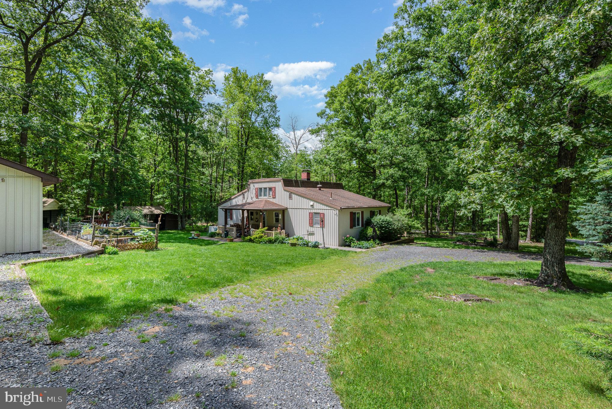 LAKE WARREN ESTATES - Residential