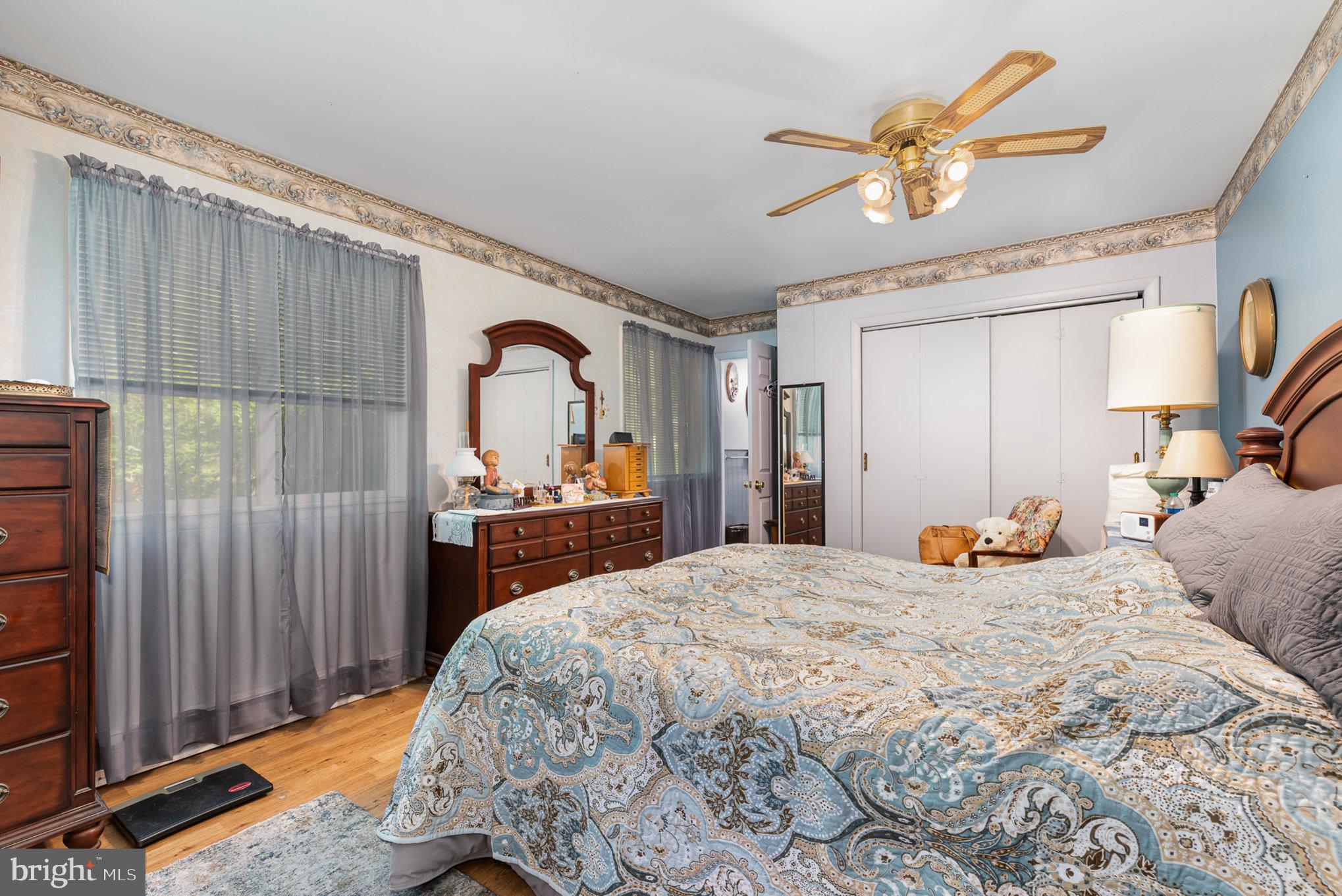 LAKE WARREN ESTATES - Residential