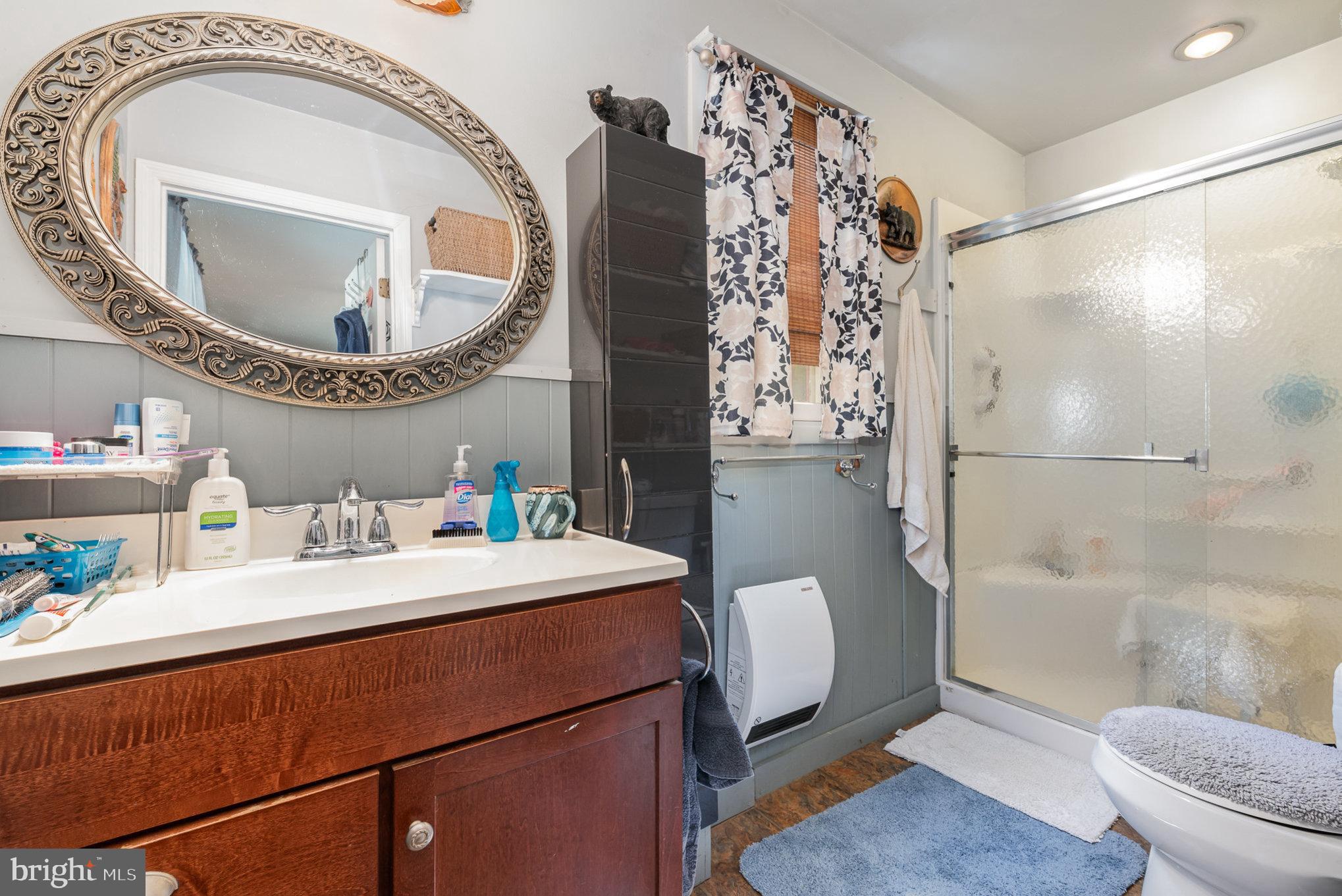 LAKE WARREN ESTATES - Residential