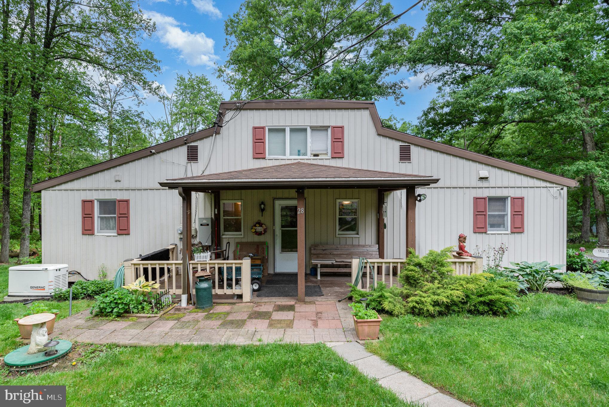 LAKE WARREN ESTATES - Residential