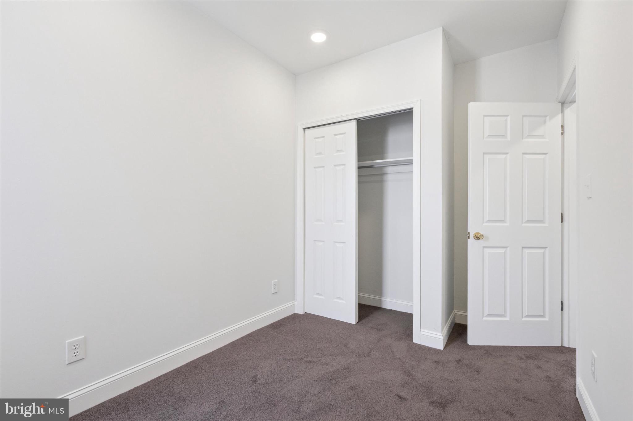 HARROWGATE - Residential