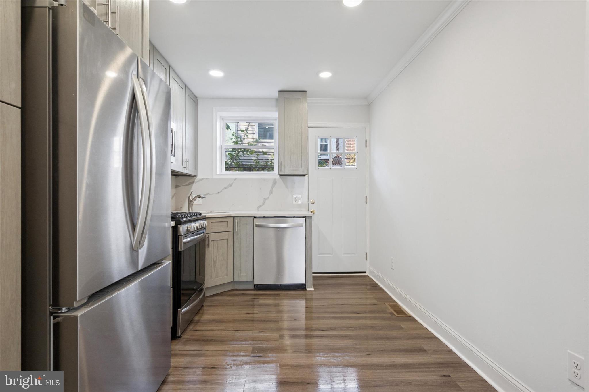 HARROWGATE - Residential