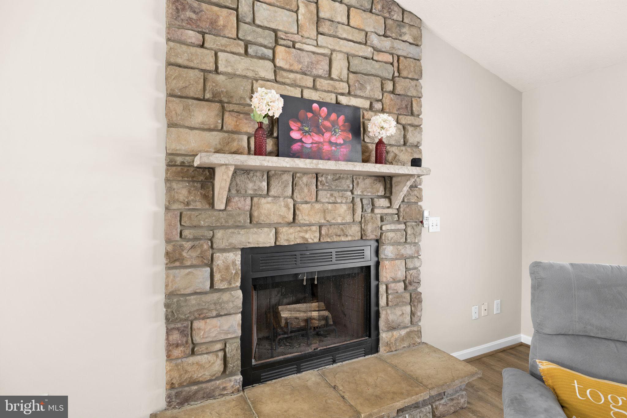 HAMILTONS CROSSING - Residential