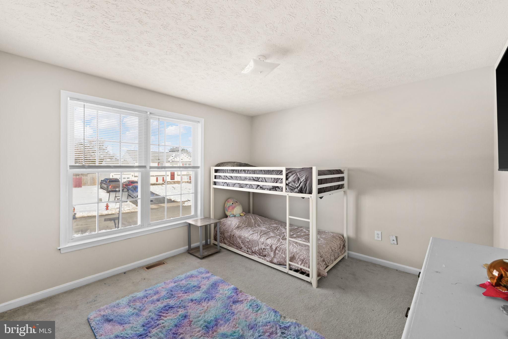 HAMILTONS CROSSING - Residential