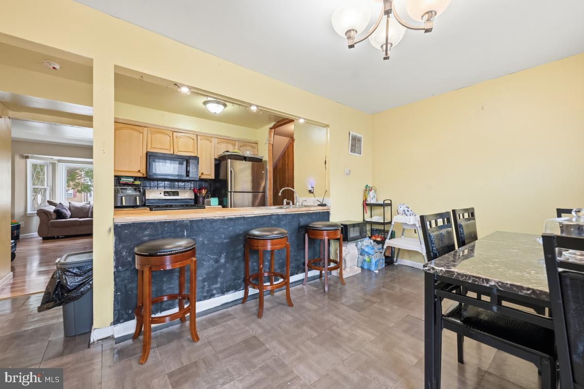 3017 SUNSET LANE