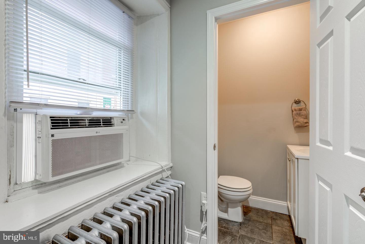 MANAYUNK - Residential Lease