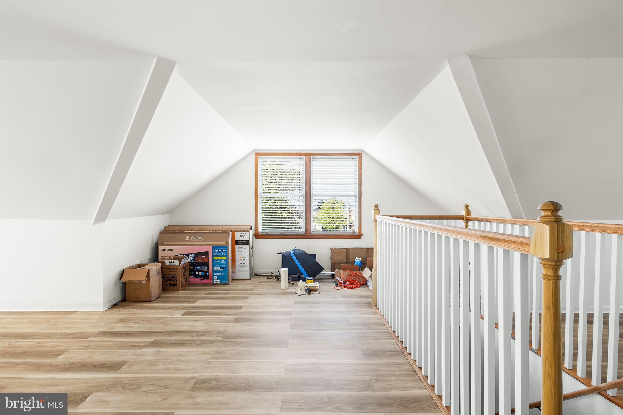 GLEBE HARBOR - Residential