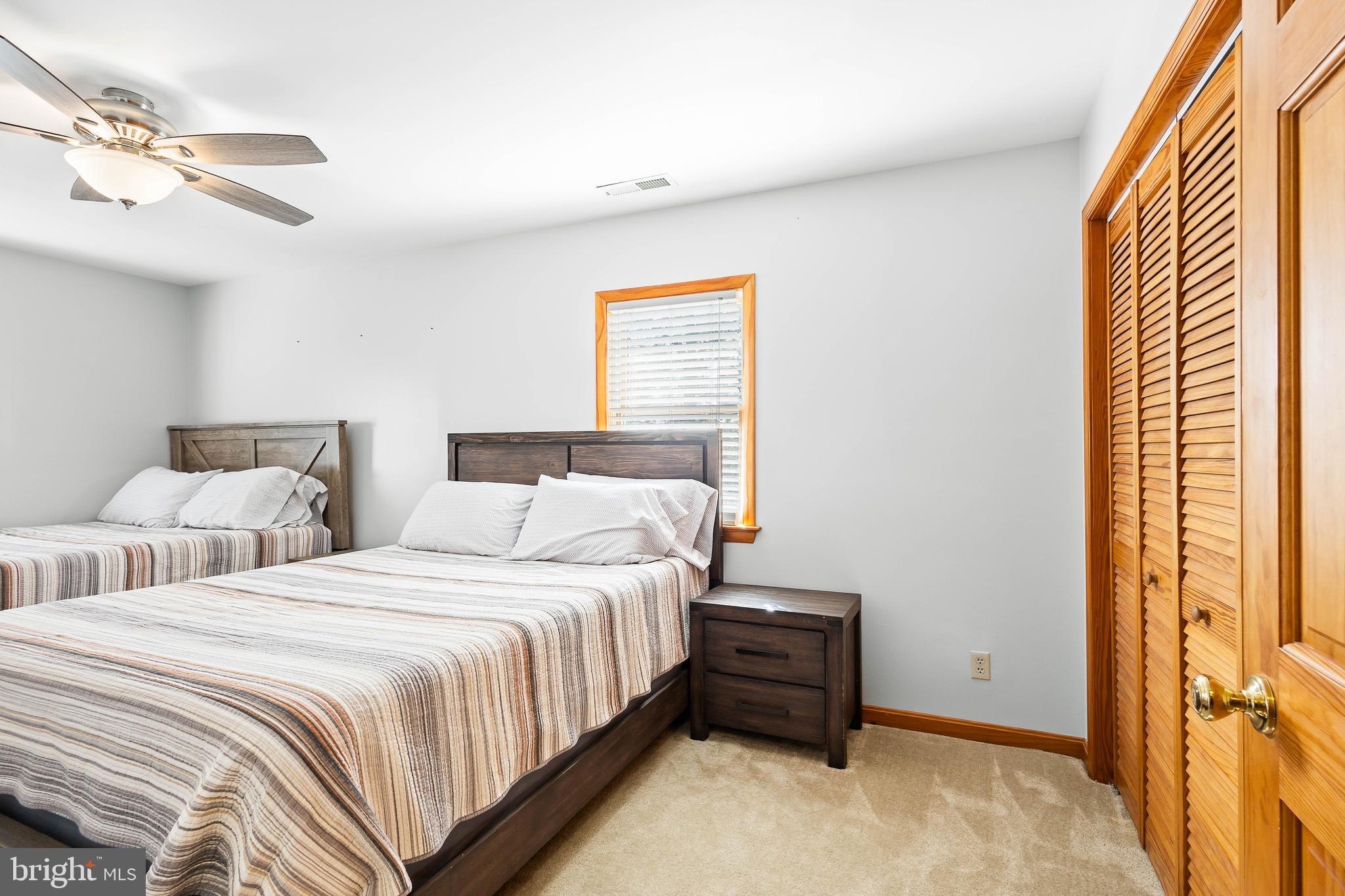 GLEBE HARBOR - Residential