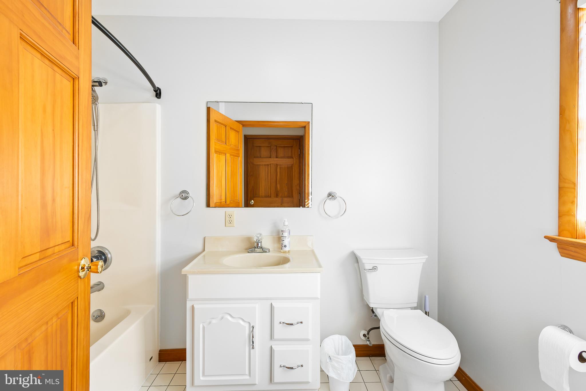 GLEBE HARBOR - Residential