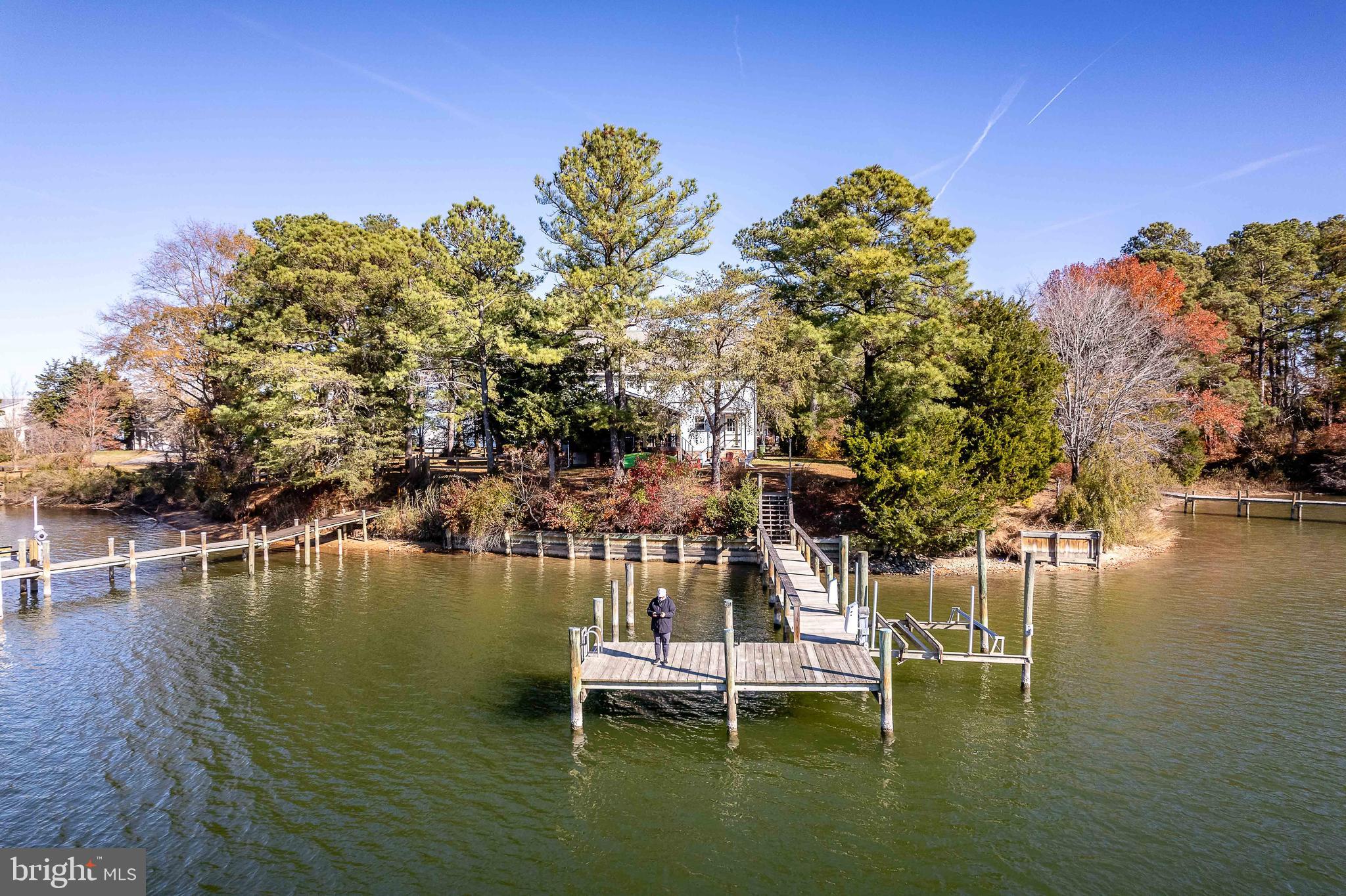 GLEBE HARBOR - Residential