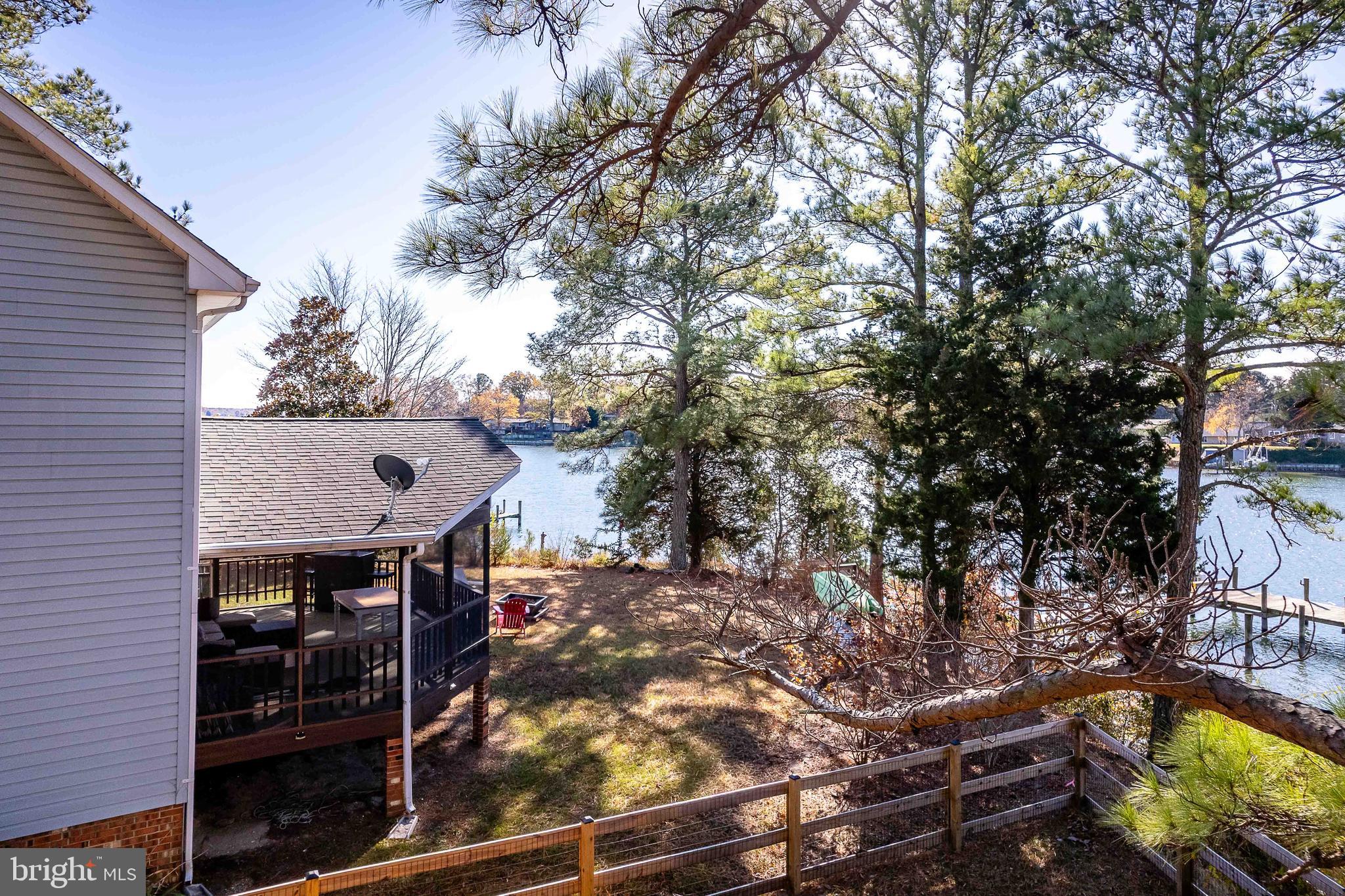 GLEBE HARBOR - Residential