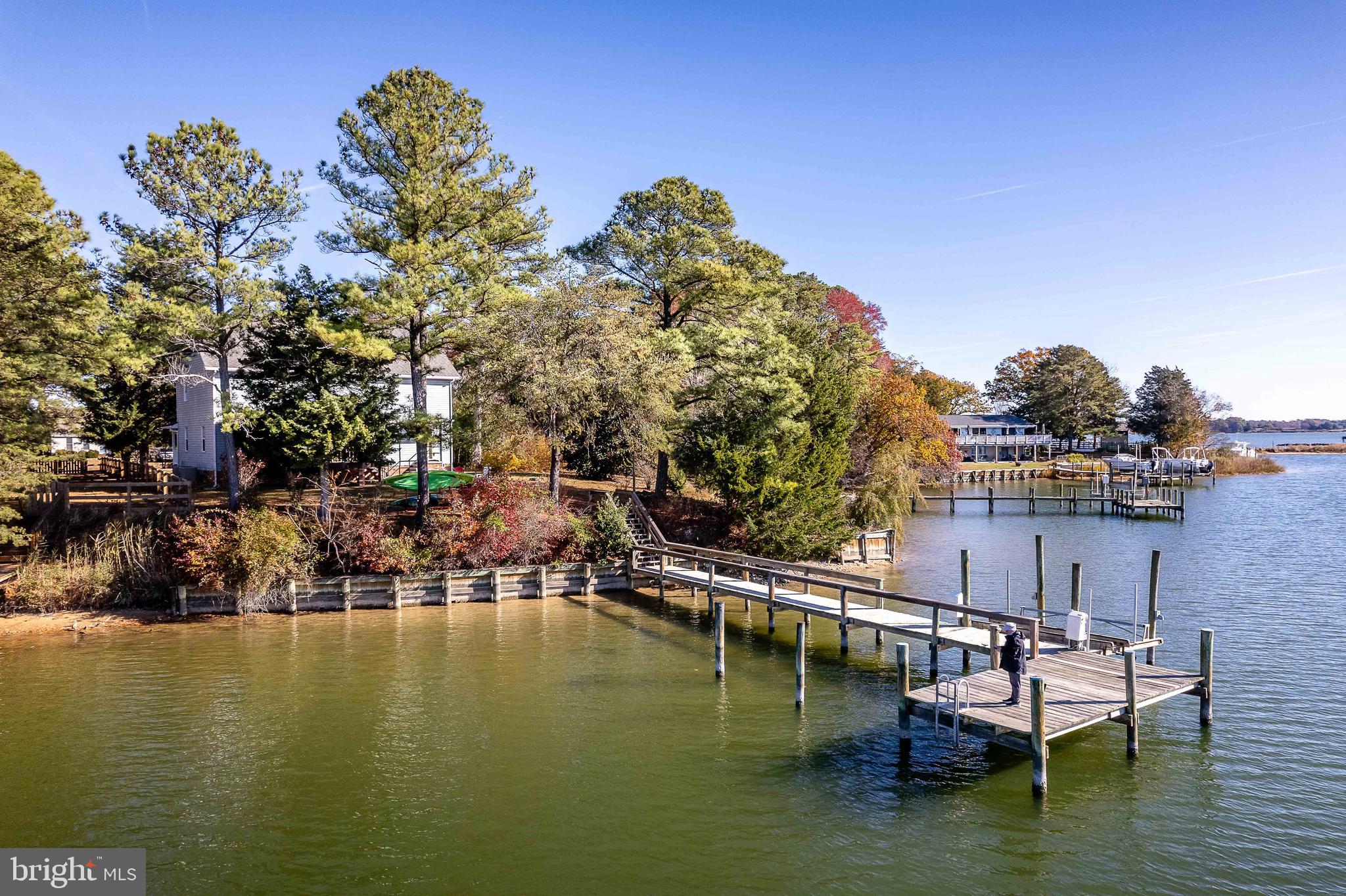 GLEBE HARBOR - Residential