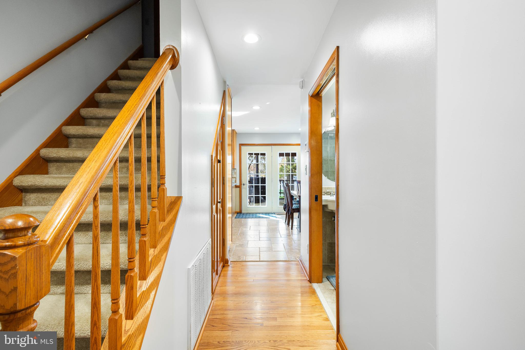 GLEBE HARBOR - Residential