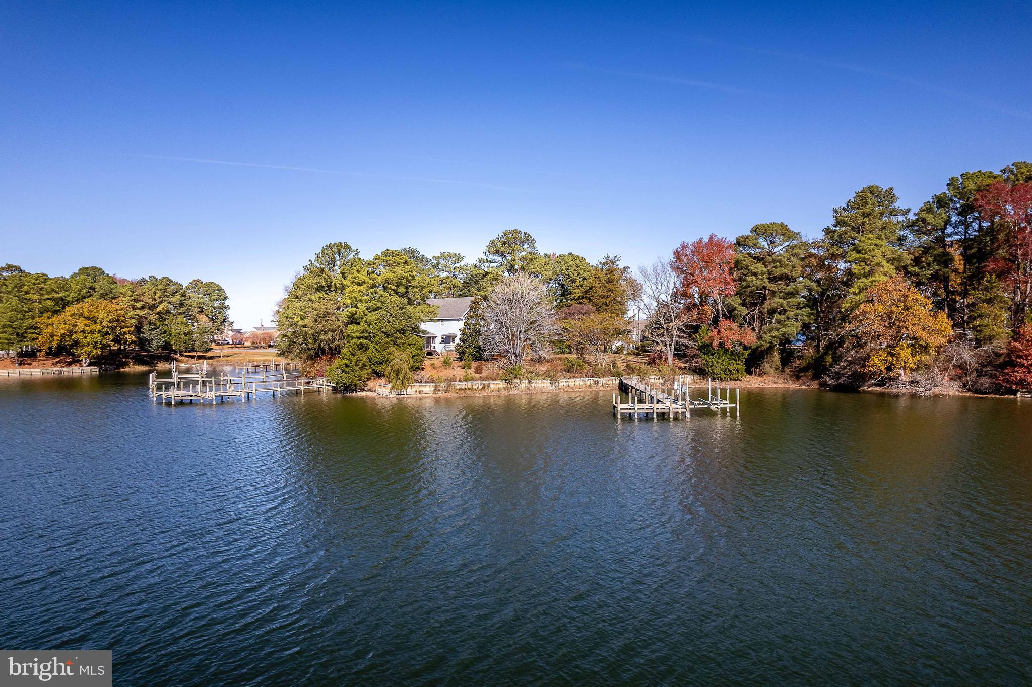 GLEBE HARBOR - Residential