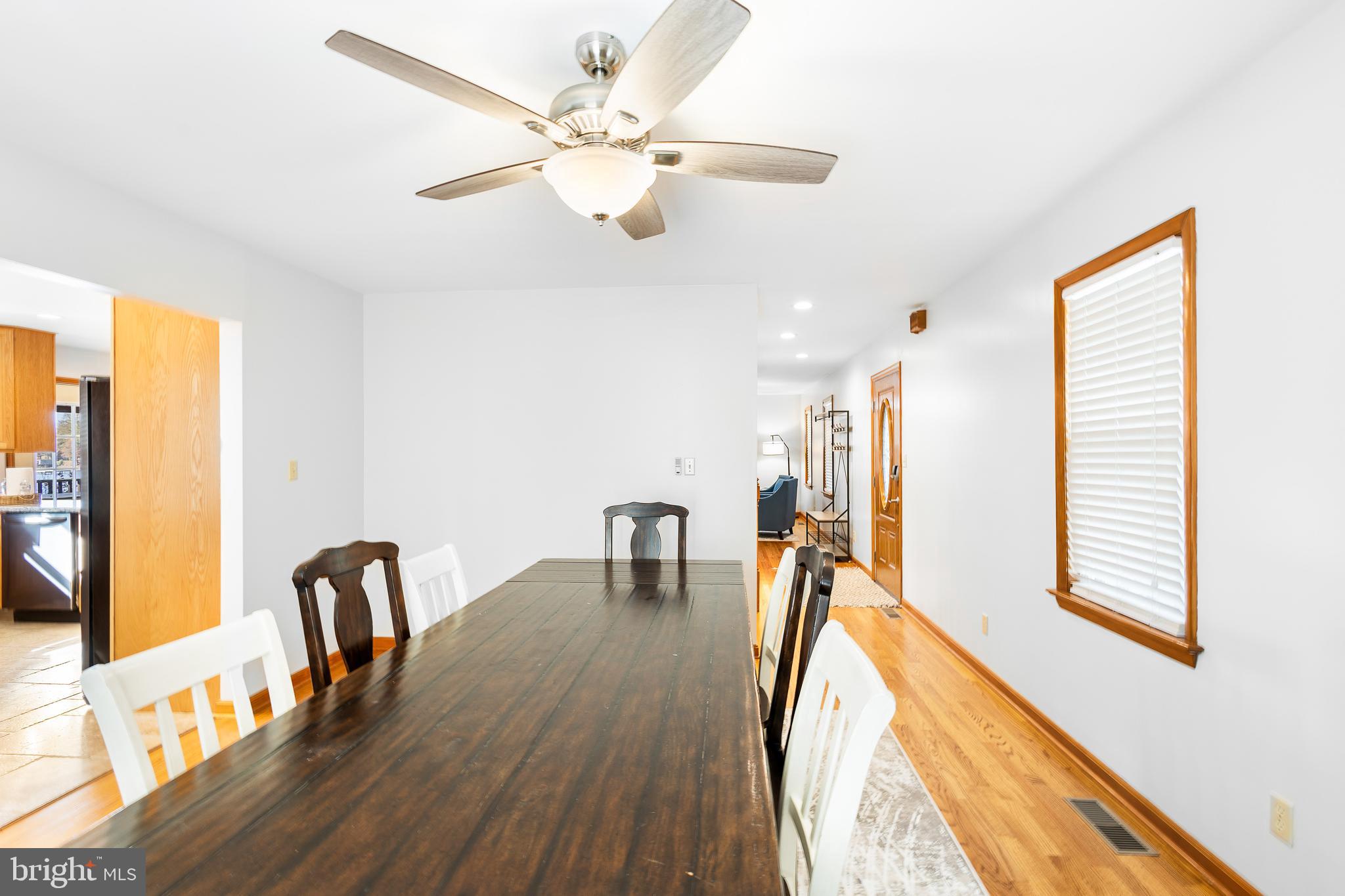 GLEBE HARBOR - Residential