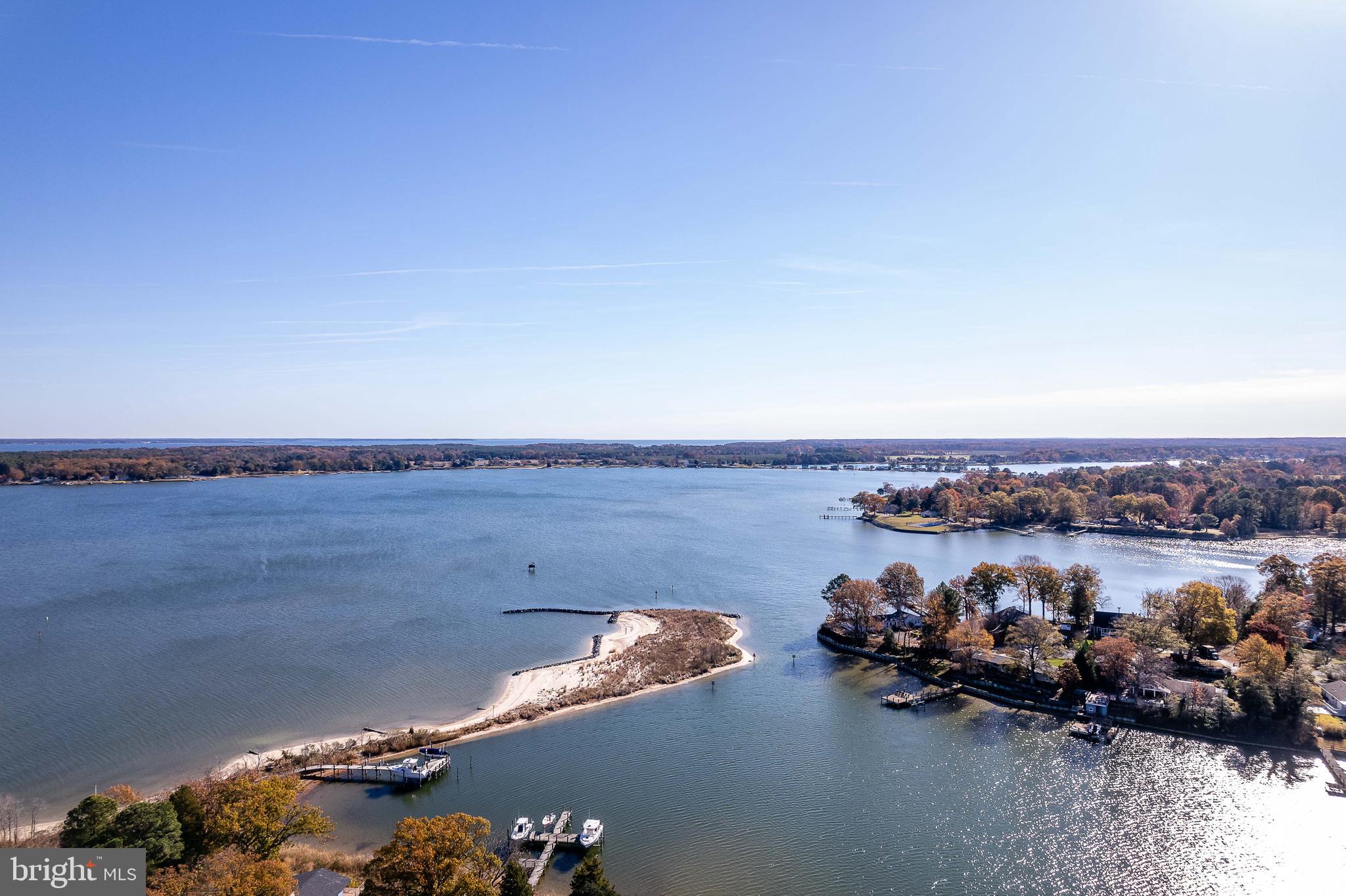GLEBE HARBOR - Residential