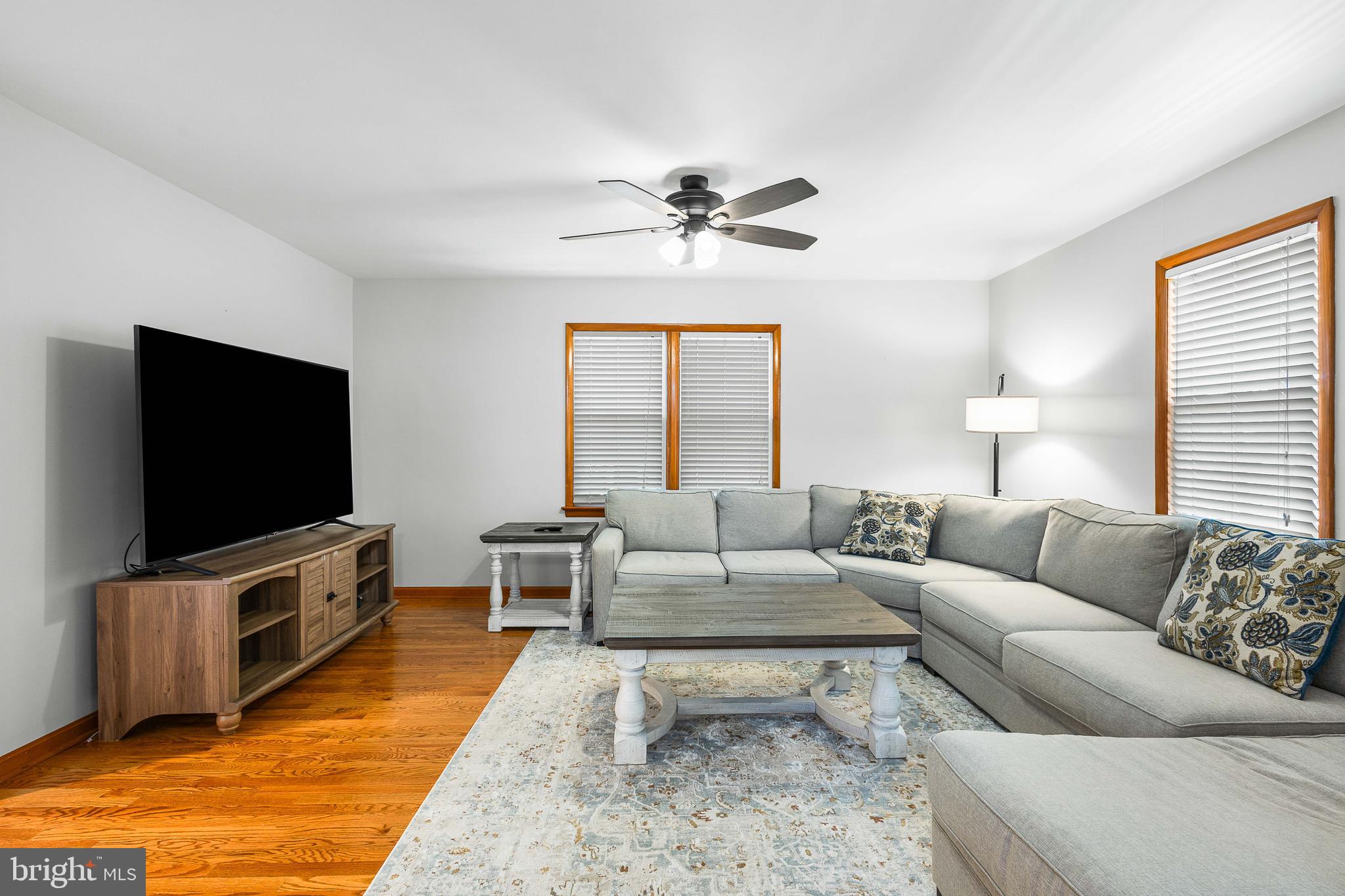 GLEBE HARBOR - Residential