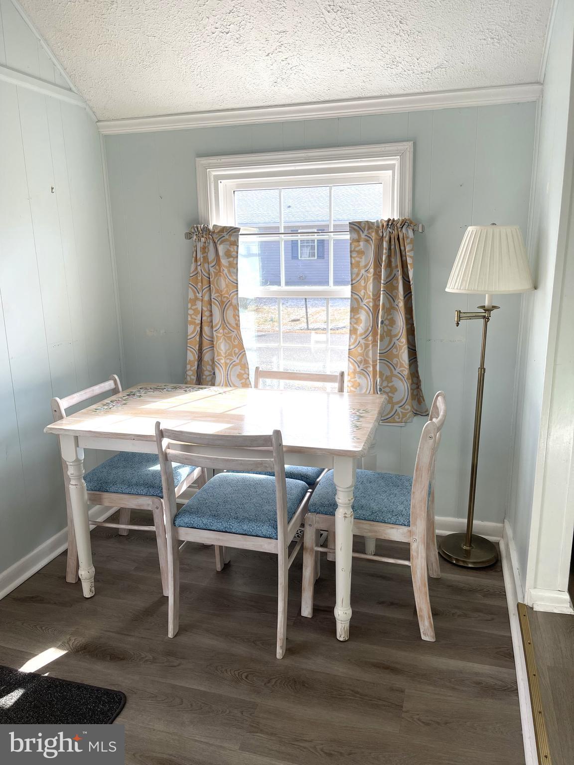 THE POINT - Residential Lease