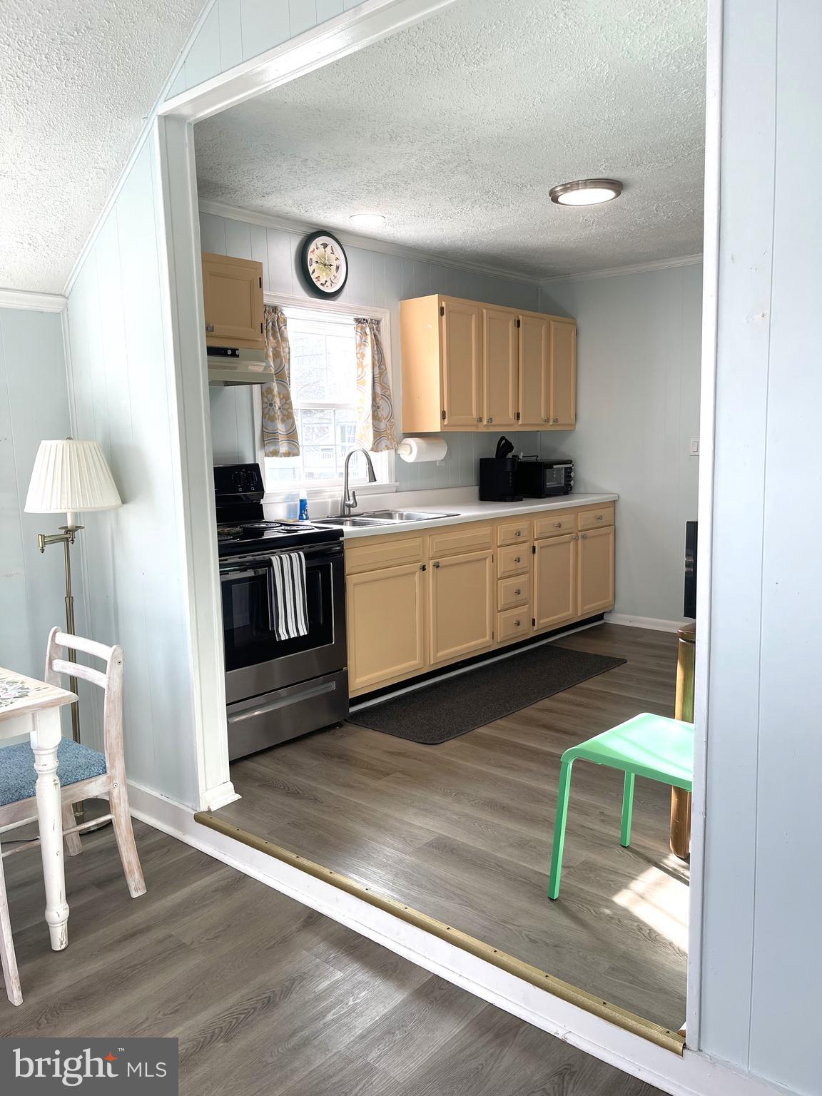 THE POINT - Residential Lease