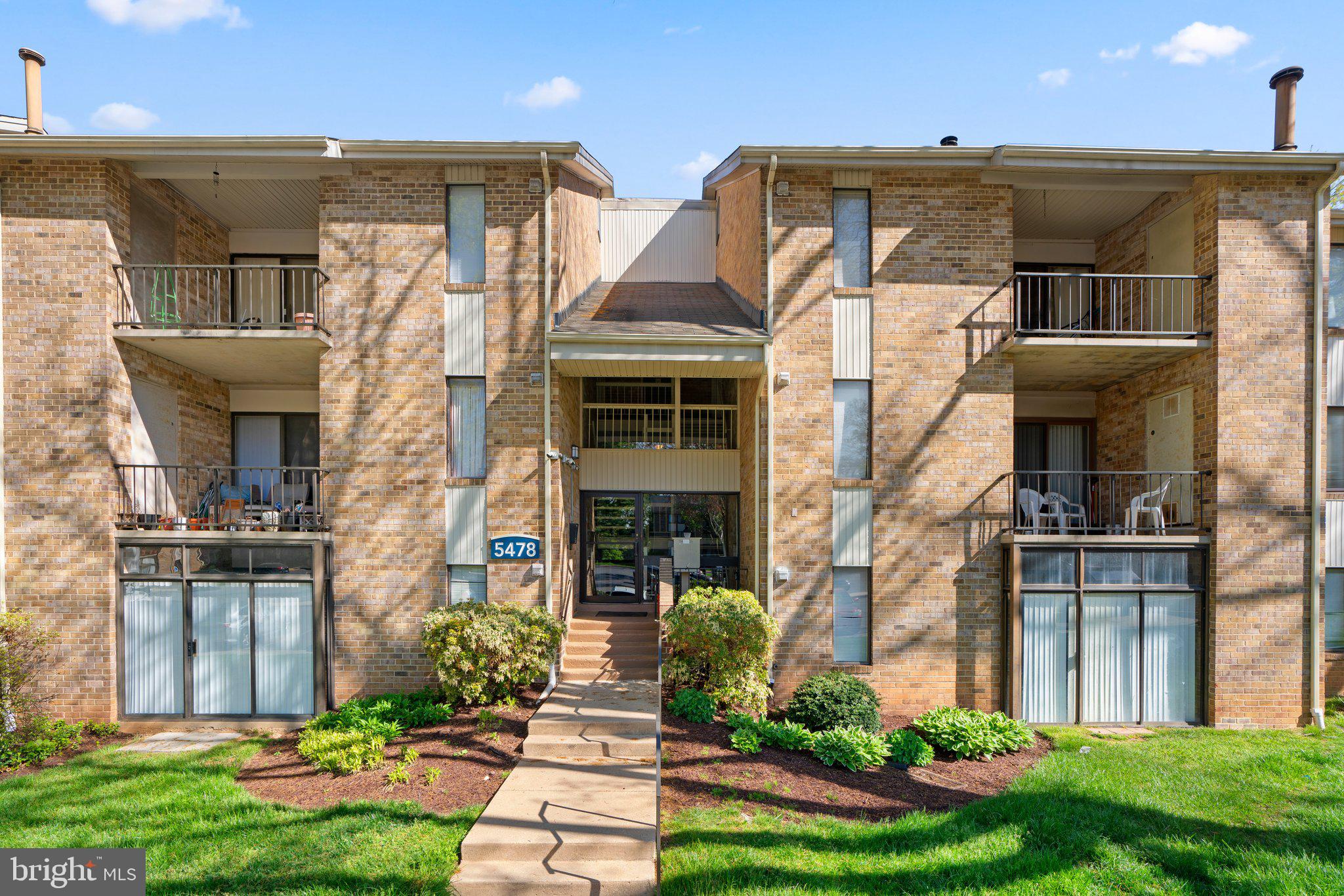 VILLAGE OF HARPERS CHOICE - Residential Lease