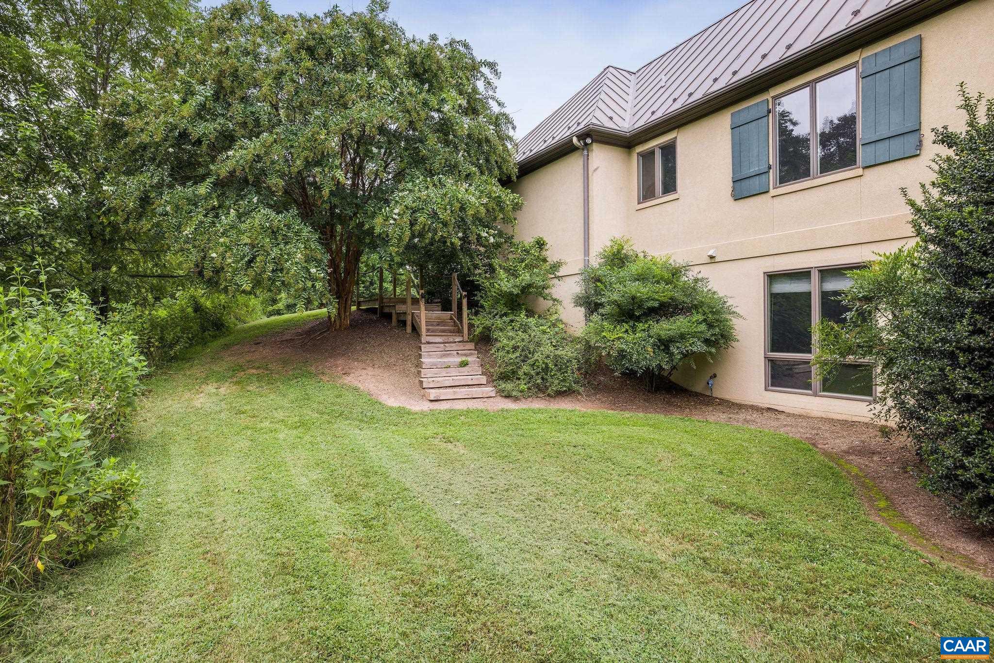 MILTON VILLAGE - Residential