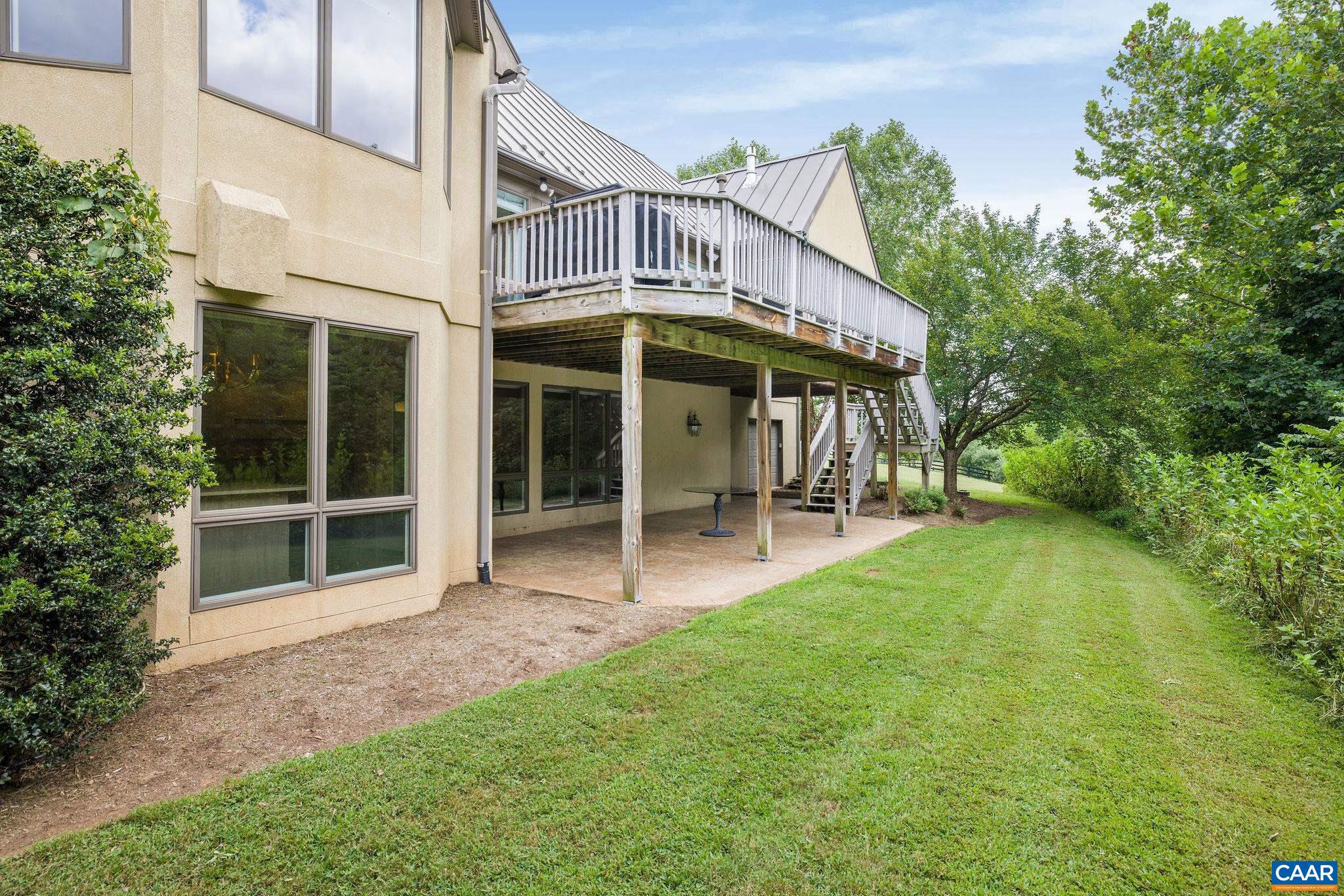 MILTON VILLAGE - Residential