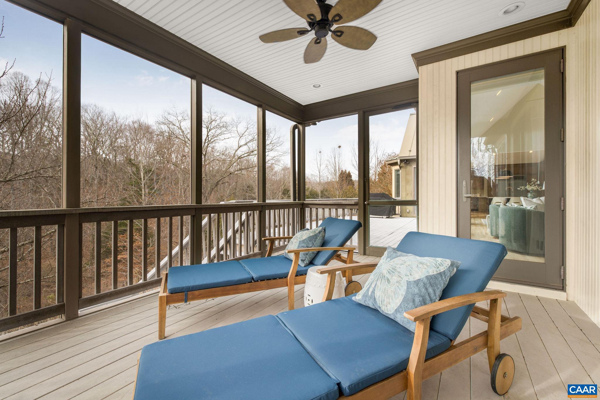 MILTON VILLAGE - Residential