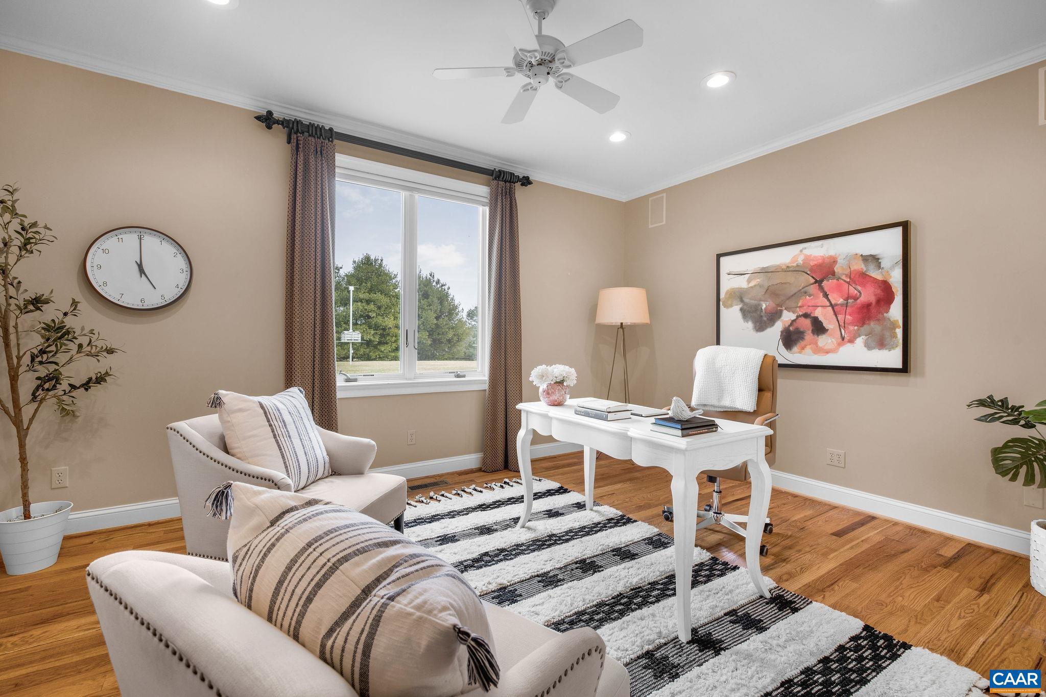 MILTON VILLAGE - Residential