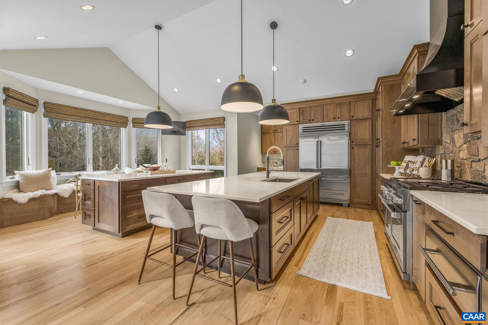 MILTON VILLAGE - Residential