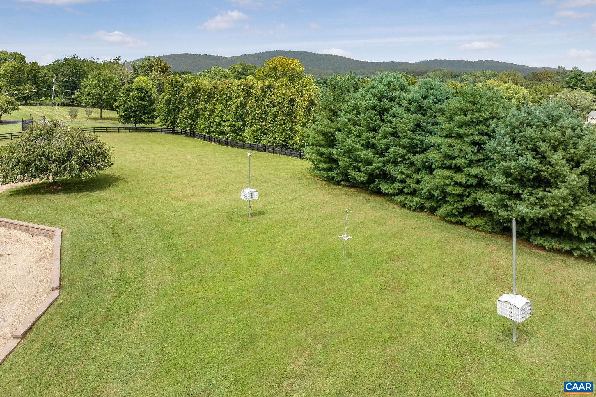 MILTON VILLAGE - Residential