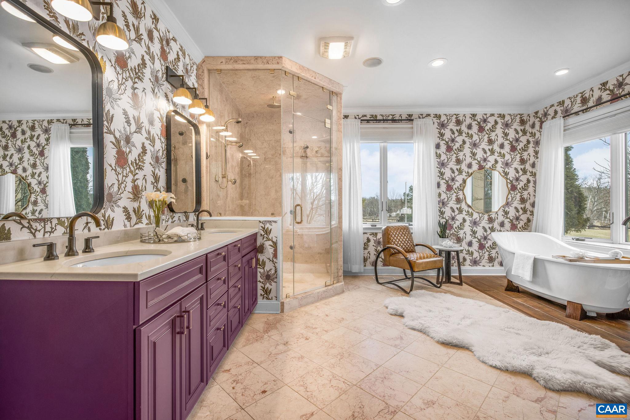 MILTON VILLAGE - Residential