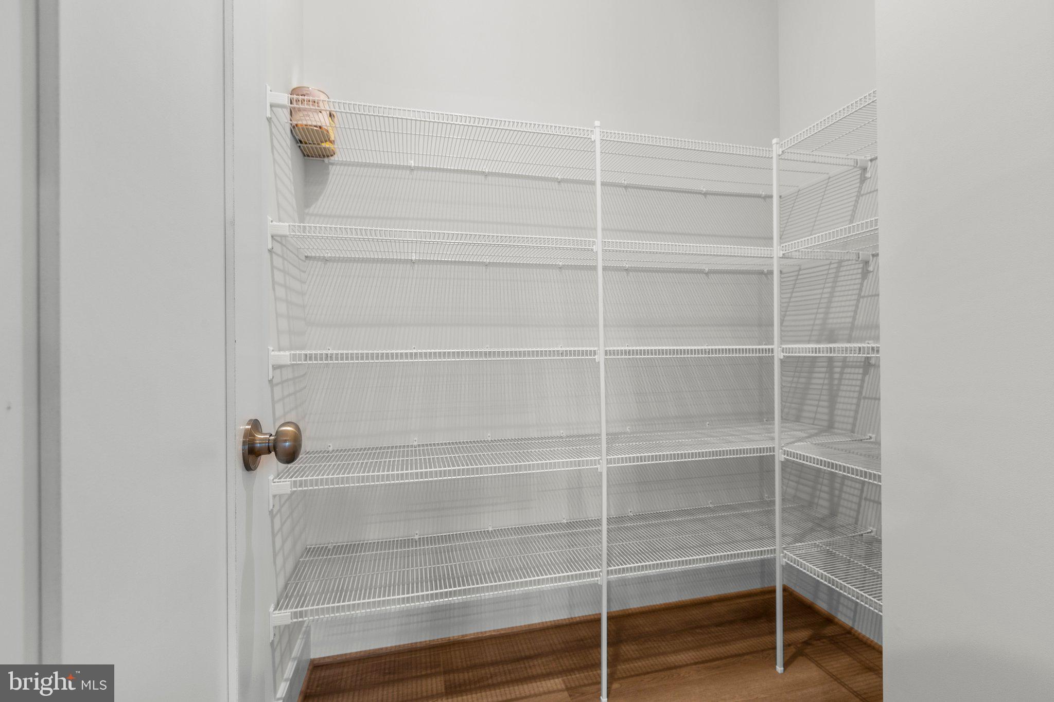 WHITEHALL - Residential