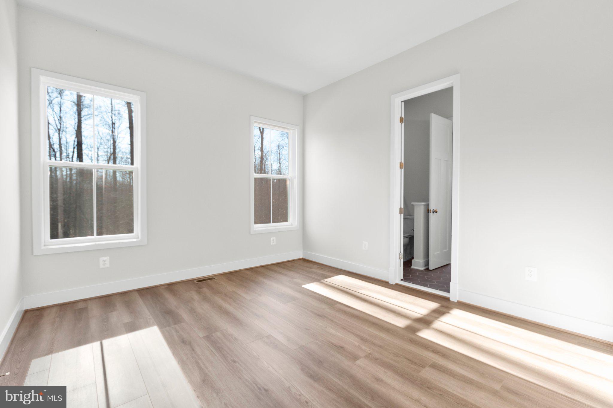 WHITEHALL - Residential