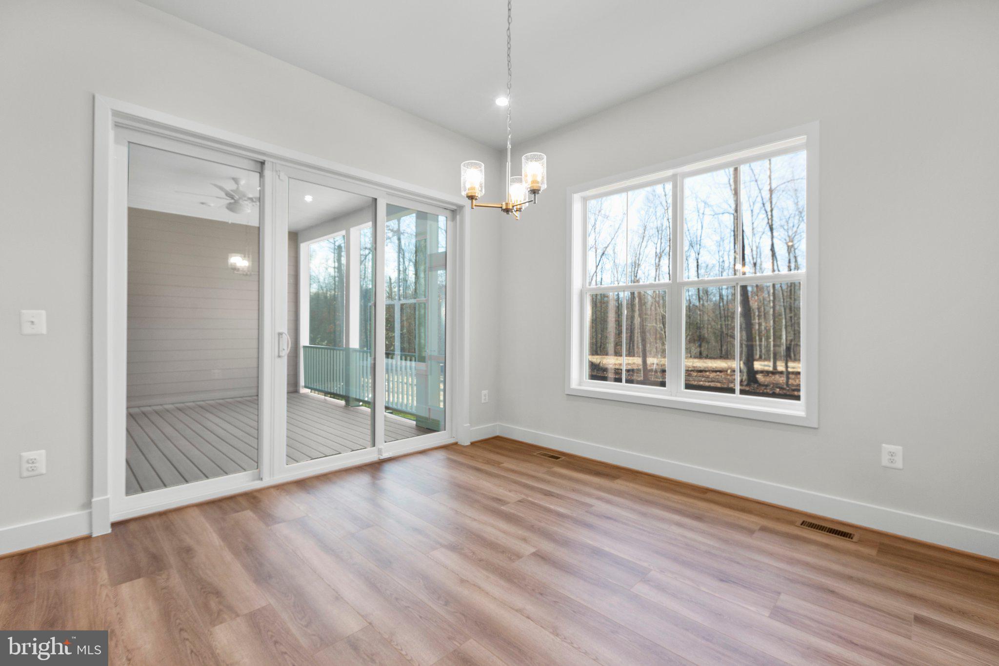 WHITEHALL - Residential