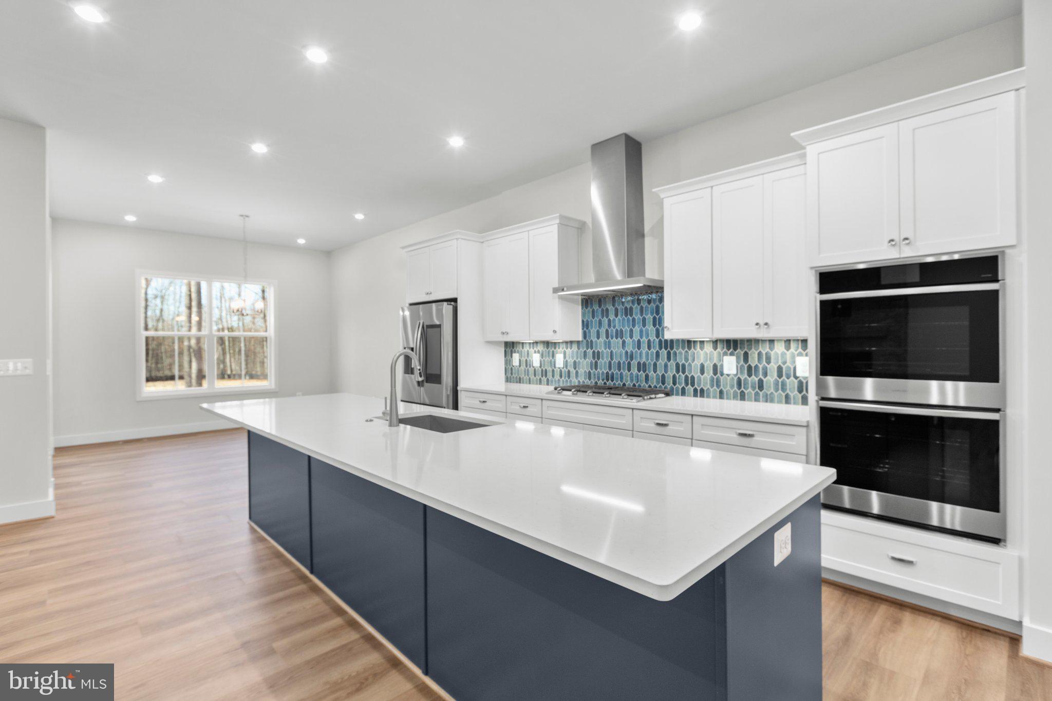 WHITEHALL - Residential