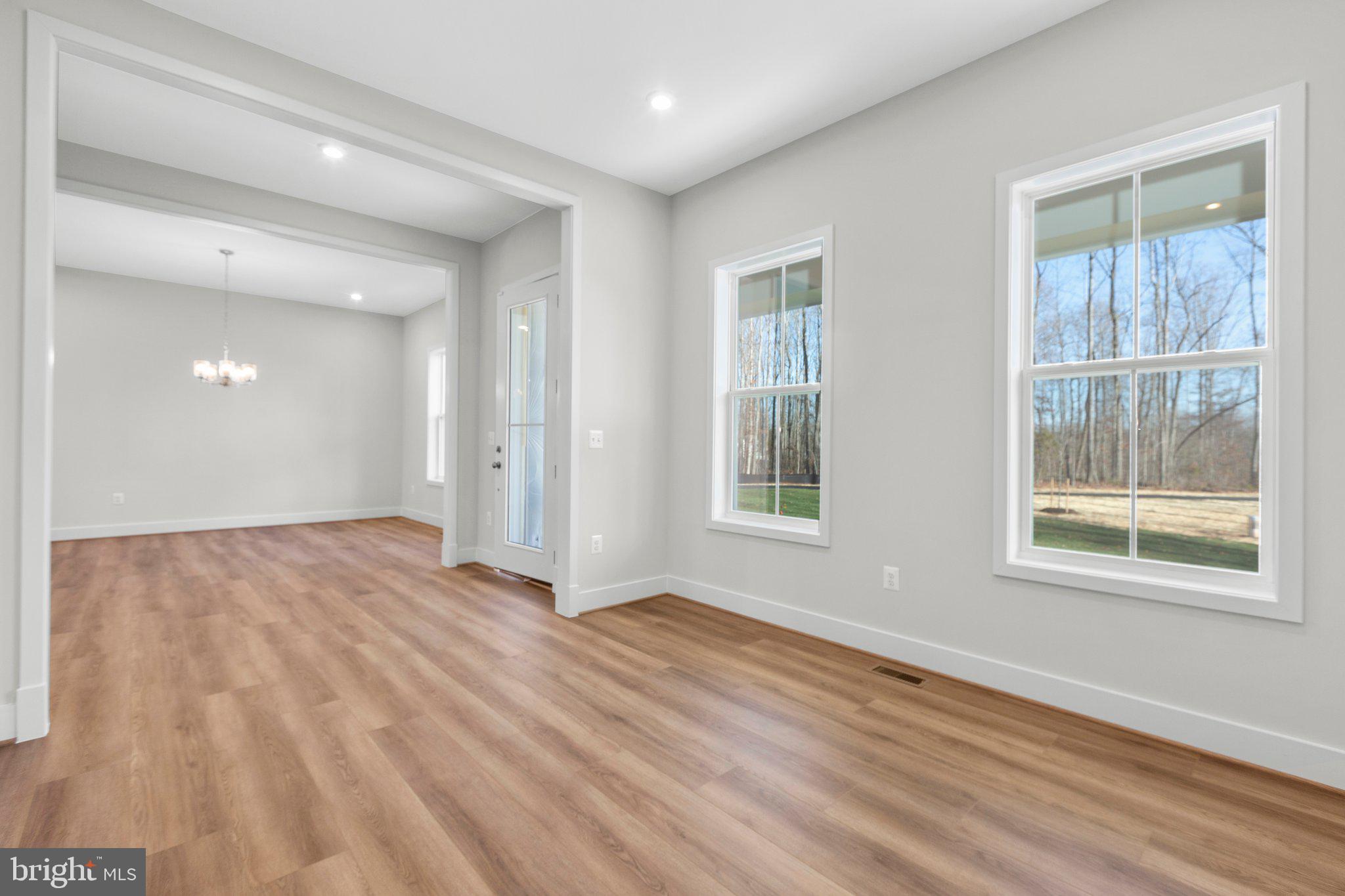 WHITEHALL - Residential