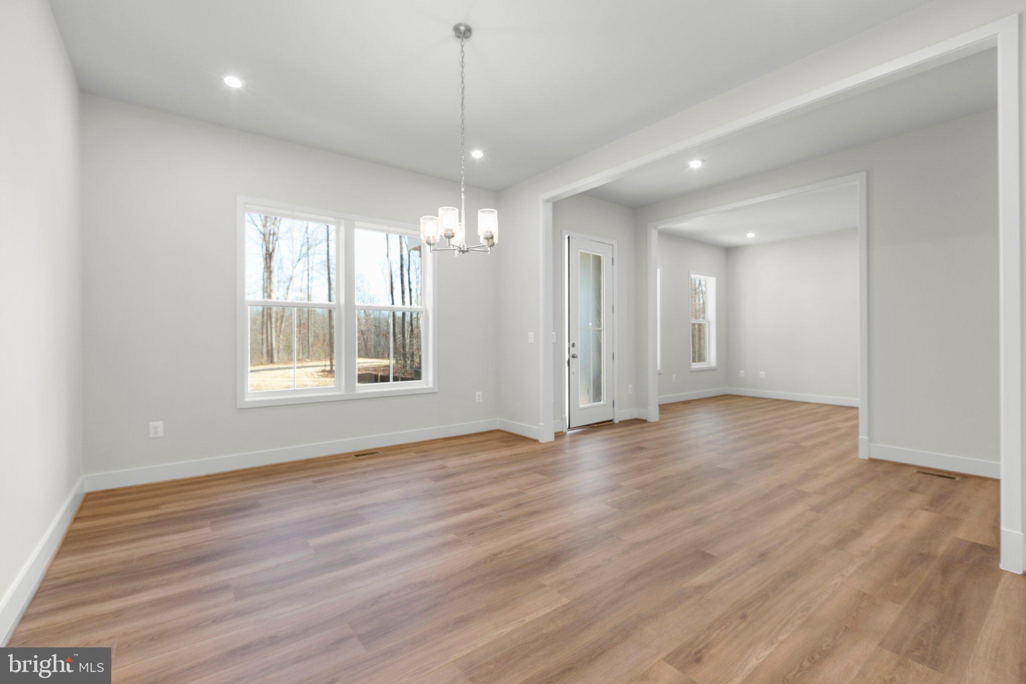 WHITEHALL - Residential