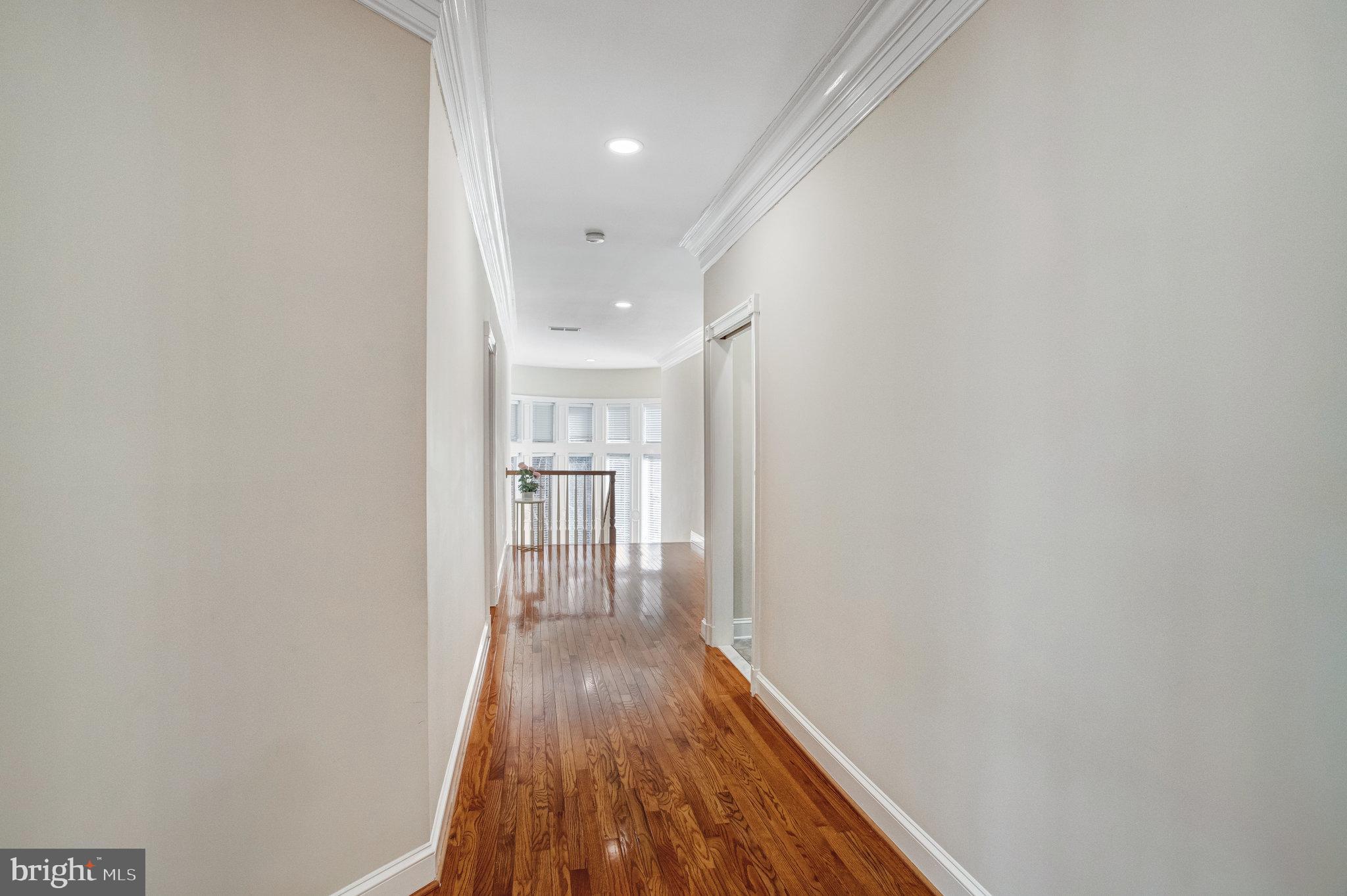 NEAR FALLS CHURCH - Residential