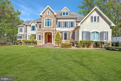 7024 GREEN OAK DRIVE MCLEAN VA 22101