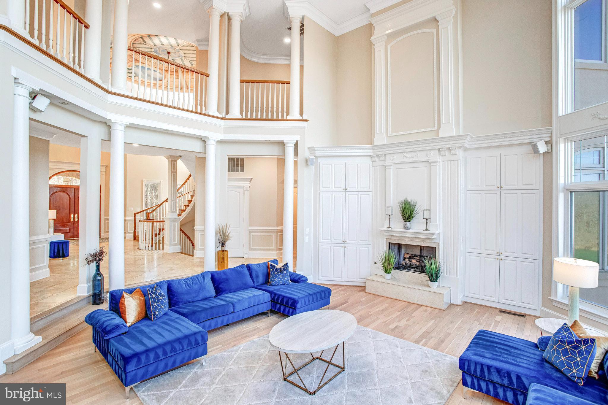 NEAR FALLS CHURCH - Residential