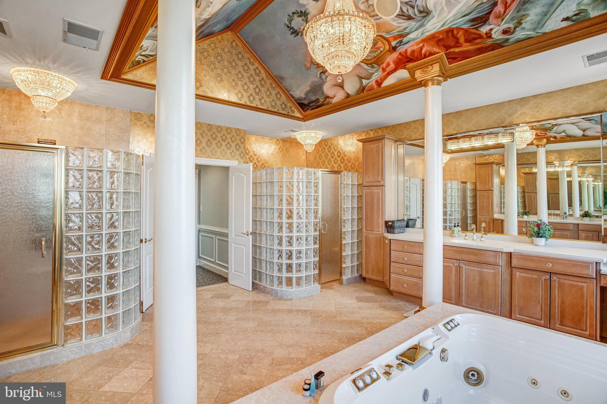 NEAR FALLS CHURCH - Residential