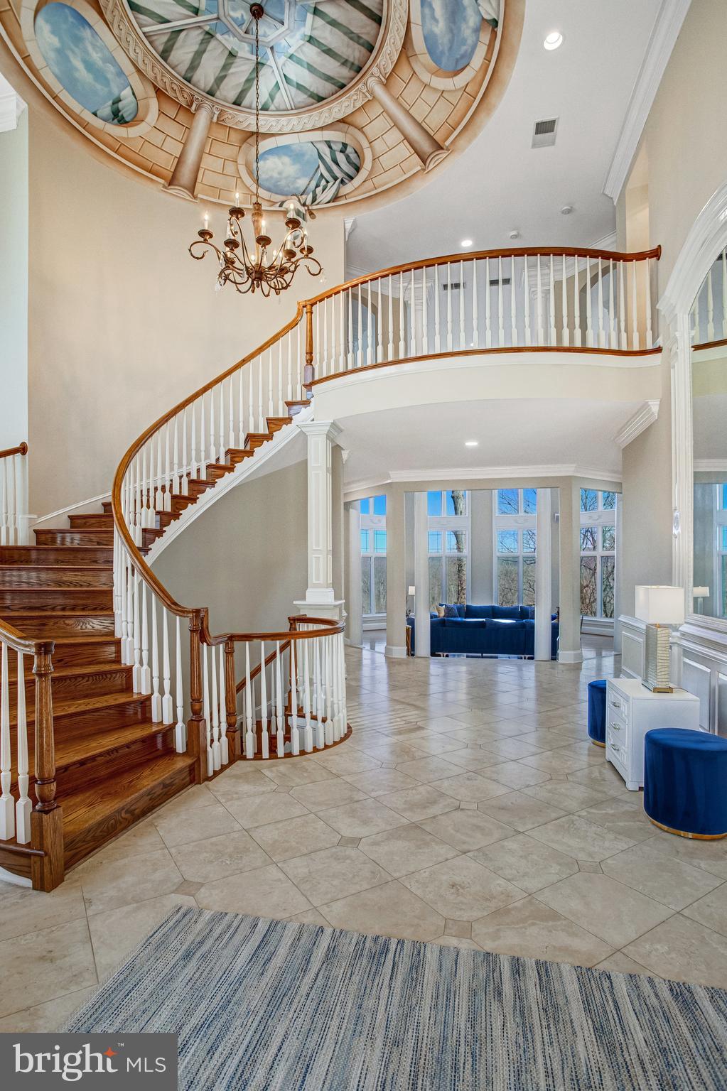 NEAR FALLS CHURCH - Residential