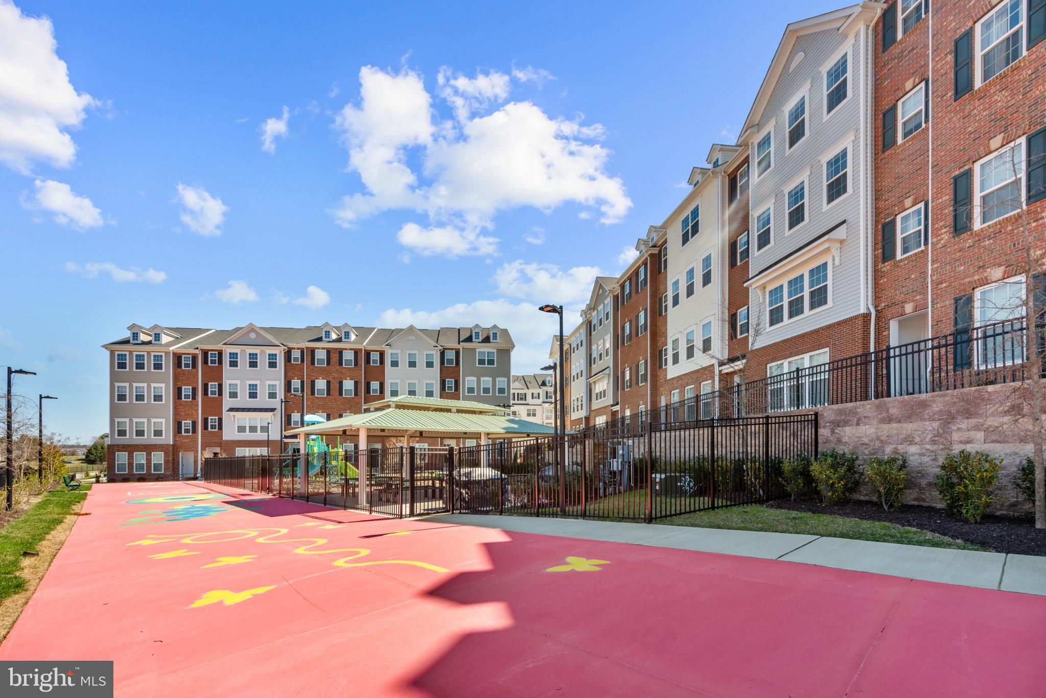 BALLARD GREEN - Residential