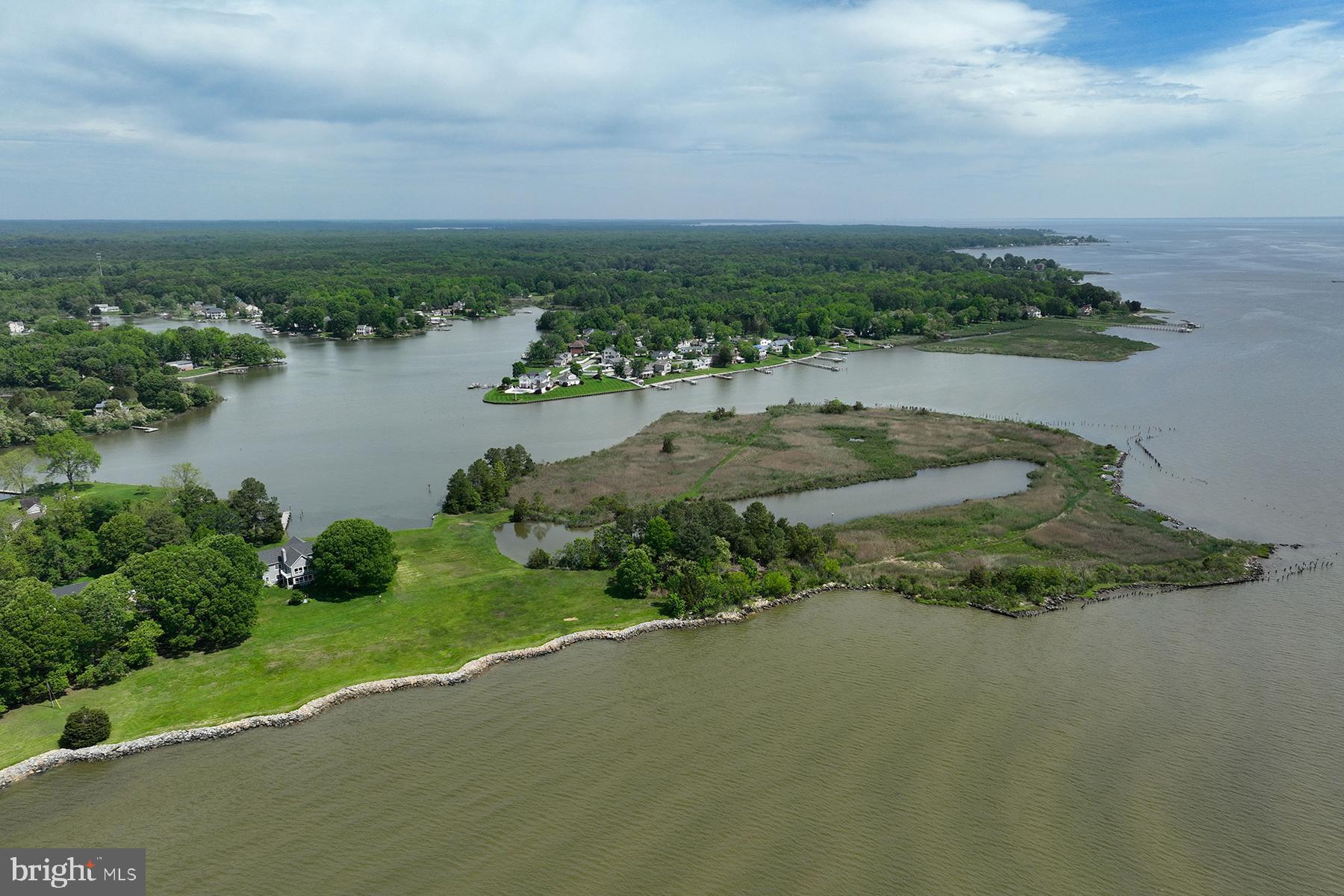 MIMOSA COVE - Residential