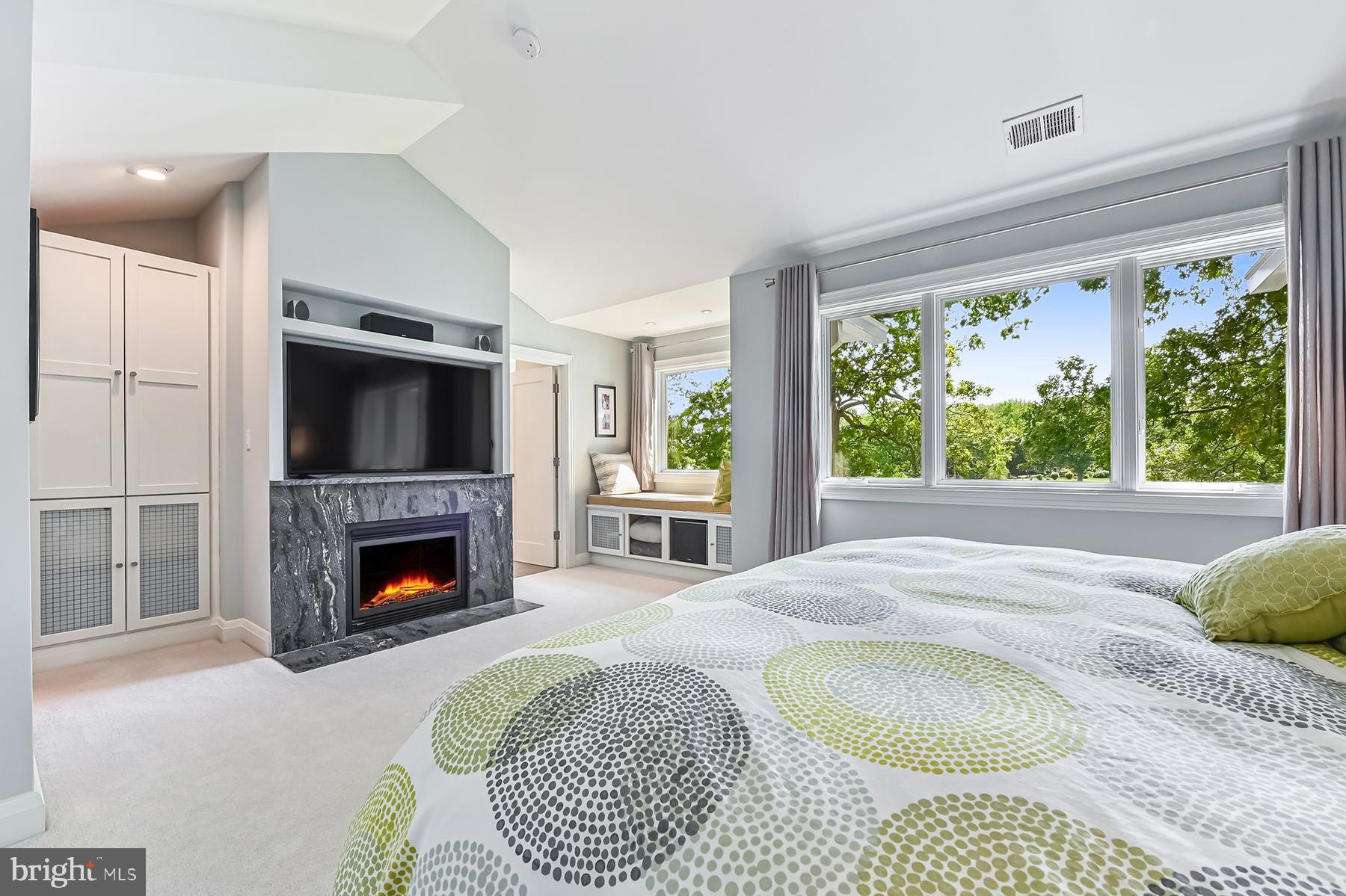 MIMOSA COVE - Residential