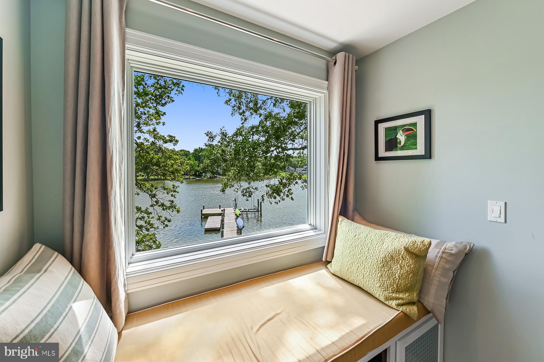 MIMOSA COVE - Residential