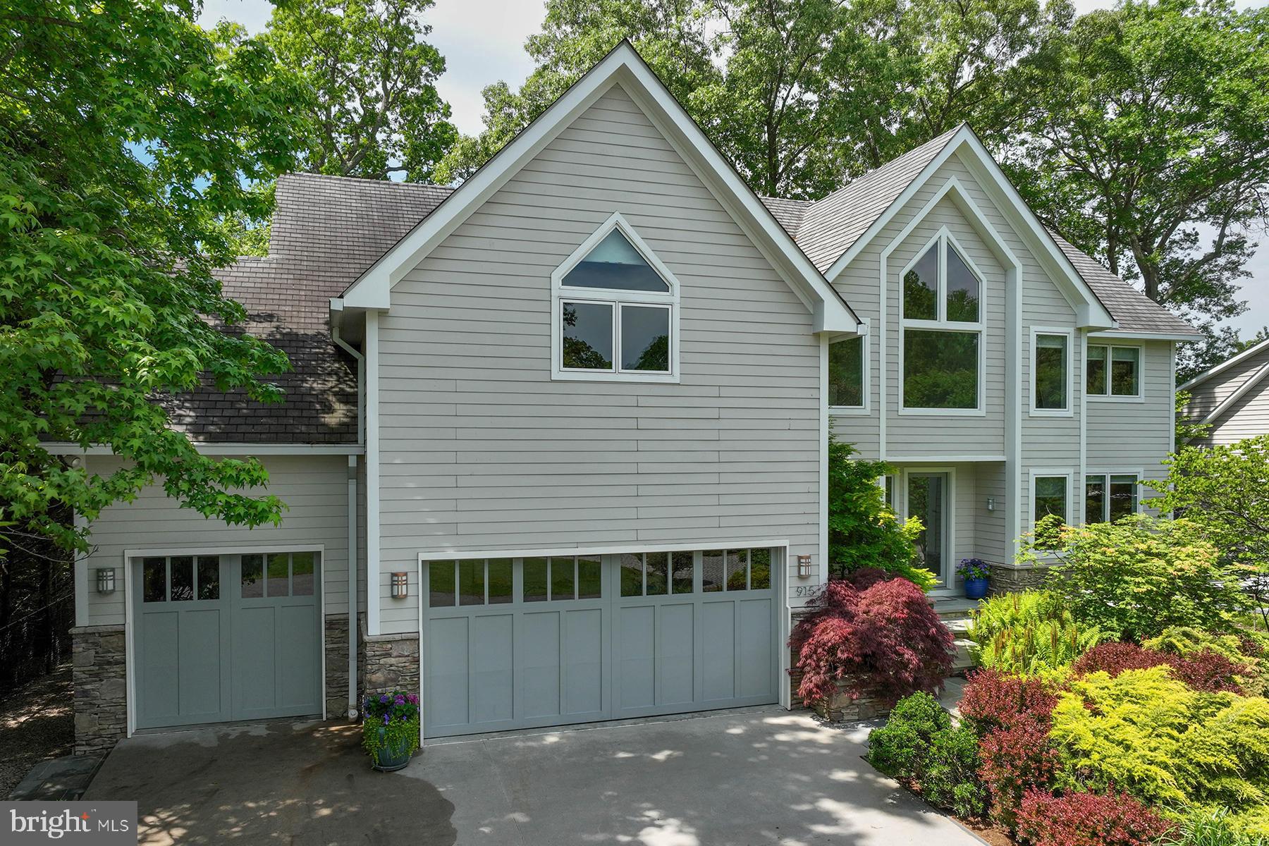 MIMOSA COVE - Residential