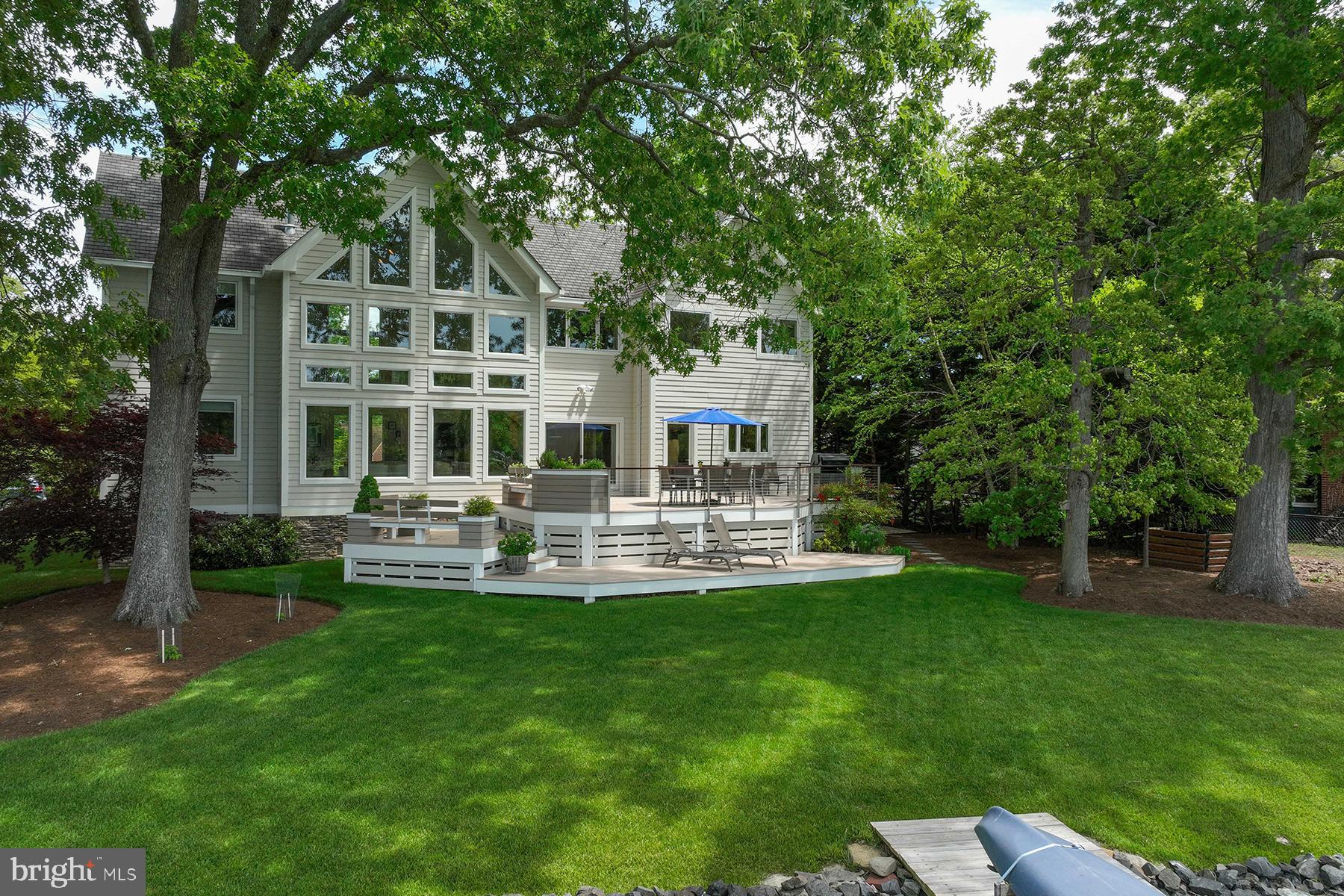 MIMOSA COVE - Residential