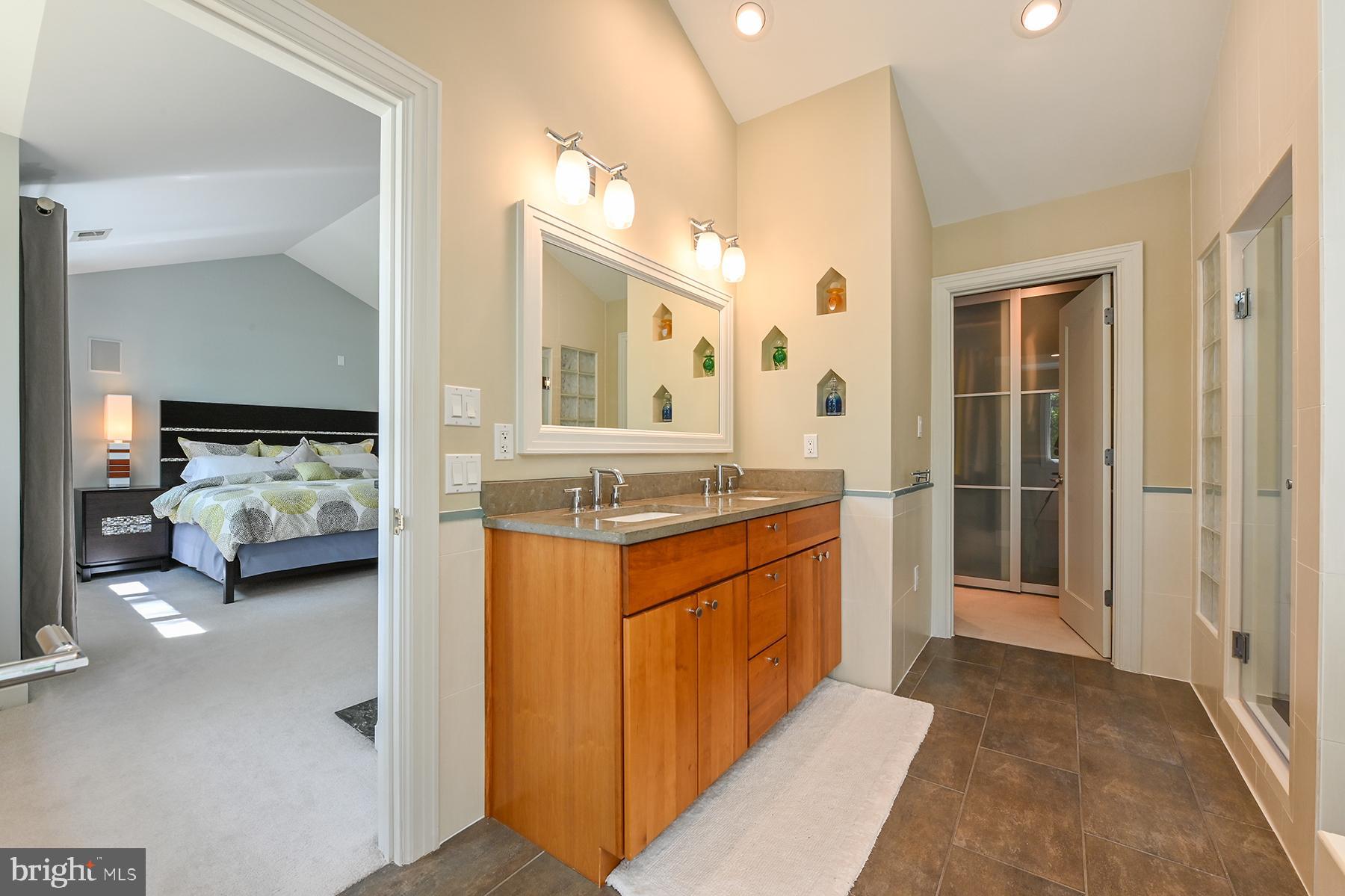 MIMOSA COVE - Residential