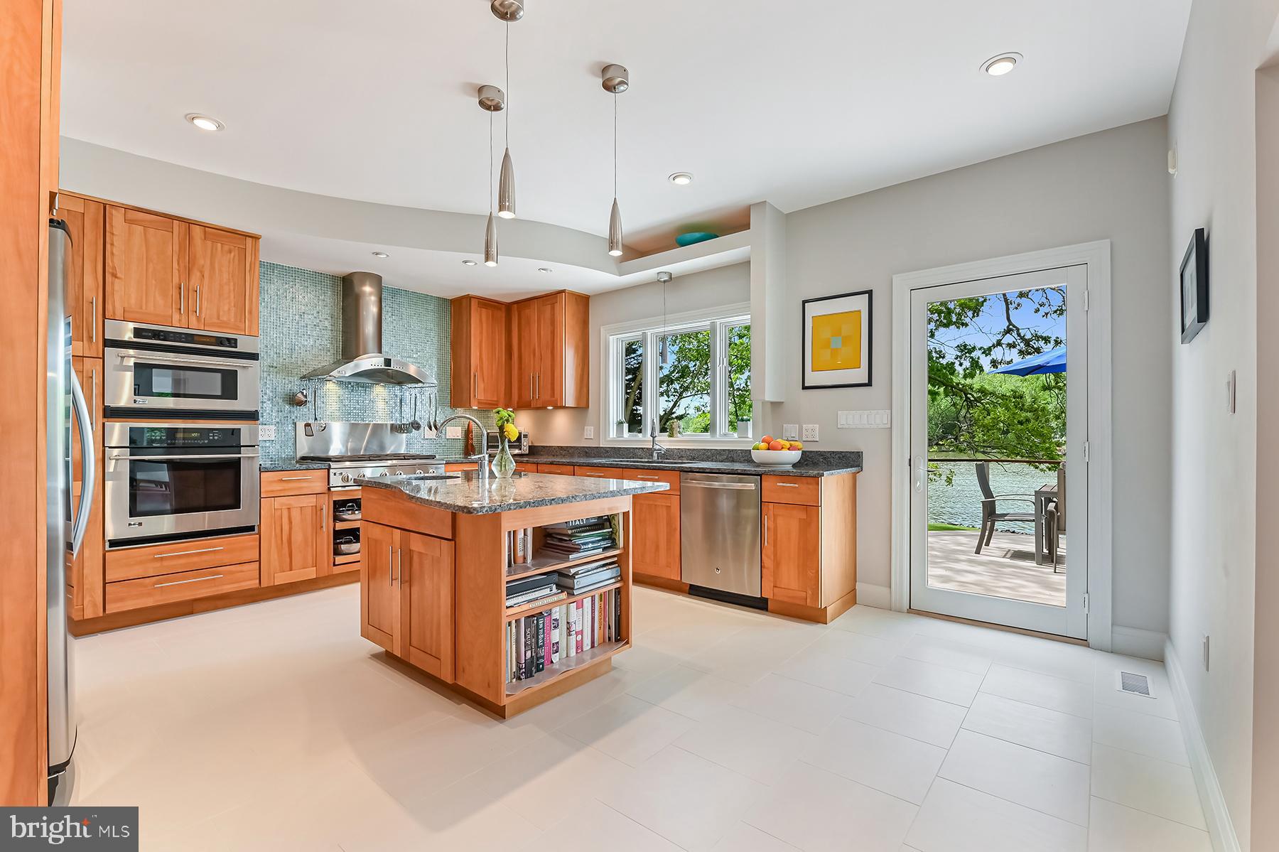 MIMOSA COVE - Residential